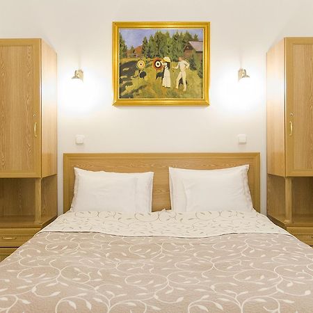 Authentic Akacfa Apartment Budapest Exterior photo