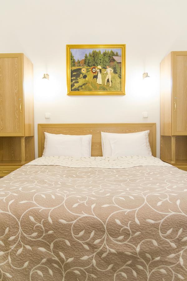 Authentic Akacfa Apartment Budapest Exterior photo