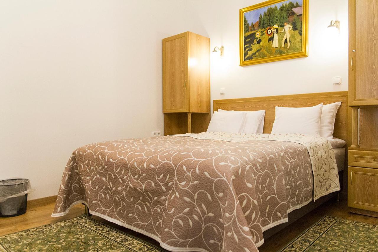 Authentic Akacfa Apartment Budapest Exterior photo